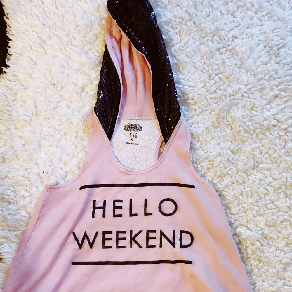 IFSE SEQUINED HOODIE ACTIVE TOP